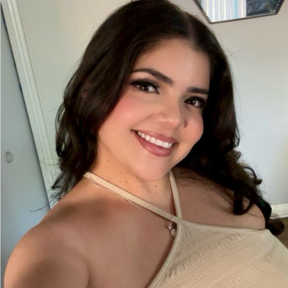 Meet your Posher, Paulina